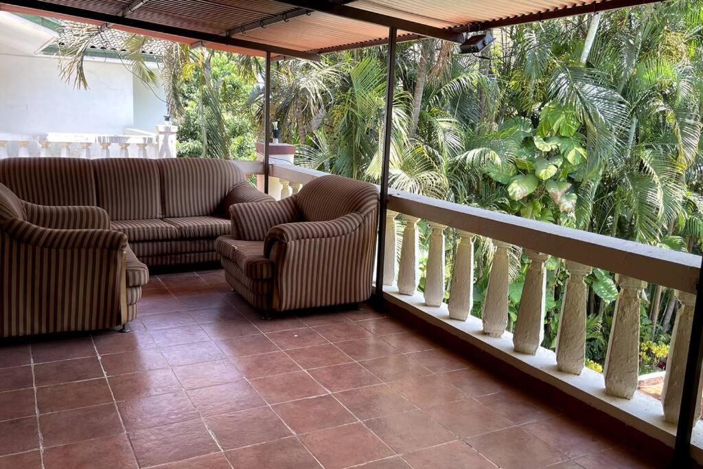 Valecha Villa Entire 4Bhkbunglow With 5000 Sq Ft Garden Lonavala Buitenkant foto